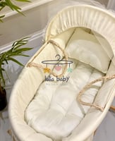 سلة موسى مع مفرش و قاعدة