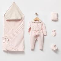 طقم مواليد شتوي وردي