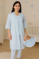 طقم بجاما ازرق ناعم مع روب استقبال أنثوي وأنيق