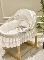 سلة موسى مع مفرش و قاعدة