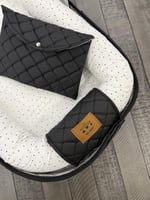 سرير متنقل جلد أسود مناسب للجنسين