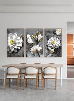 طقم من ٣ لوحات كانفاس على إطار خشبي بتصميم زهور