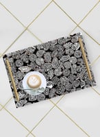 صينية تقديم مصنوعة من الأكريليك مزخرفة بتصميم مجمو...