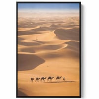 لوحة كانفاس على إطار خشبي، تصميم قافلة من الجمال ف...