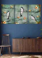 طقم من 3 لوحات كانفاس بتصميم طائر السنونو مع زهور