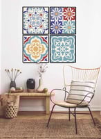 طقم من ٤ لوحات كانفاس مربع على إطار خشبي، تصميم نم...