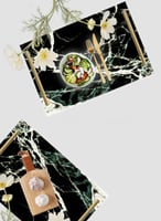 صينية تقديم مصنوعة من الأكريليك مزخرفة بتصميم شكل...