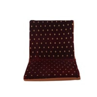 مسند ظهر اسفنج صغير احمر منقط