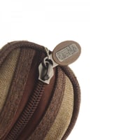 شنطة كاسات وفناجيل خشبي فيافي 10255