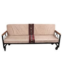 كرسي الراحة مقاس 2 متر - لون بيج كلاسيكي بنقشة الس...