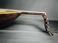 عود موسيقي شرقي فاخر برسمة أم كلثوم