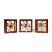 مجموعة استاندات مكتبية- العنزة والدرع والمغفر