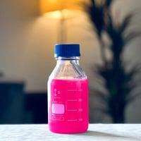 مسك الرمان الأوروبي الأصلي