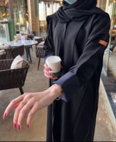 عباية اكمام كحلية - كريب