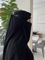 نقاب مطاط واحد مايل غير مقوى