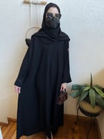 عباية نص كلوش اسود - قماش انترنت