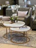 طقم طاولة حديد مع خشب شكل رخام ذهبي