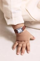 ساعة مواليد جلد فاخره شبيهة كارتير 0-5سنوات