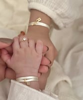 خاتم مواليد قابل لتعديل المقاس