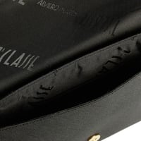 الفيرو مارتيني كلاتش اسود