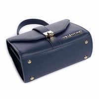 شنطة فالنتينو سوبو كحلي