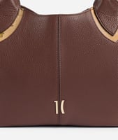 شنطة الفيرو كاسل بني