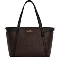 شنطة مواليد من كوتش