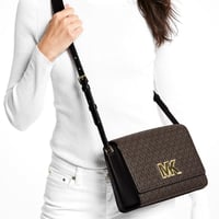 شنطة مايكل كورس ماسنجر بني