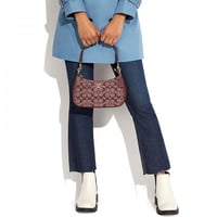 شنطة كوتش تيري لون أحمر