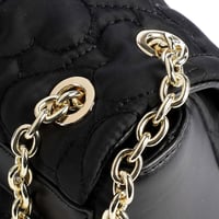 شنطة لوف موسكينو القلب أسود