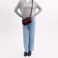 شنطة كوتش كايلي عنابي