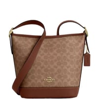 شنطة كوتش جود دافل براون