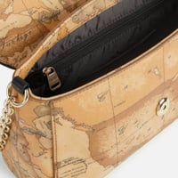 شنطة كروس بدي من الفيرومارتيني