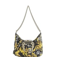 شنطة فرزاتشي كوتور سوداء