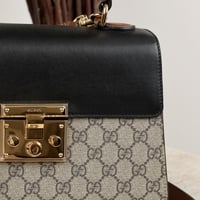 شنطة قوتشي يد فخمه