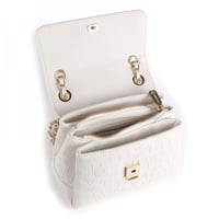 شنطة فالنتينو ريلاكس بيضاء