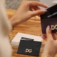 محفظة دولسي اند غابانا سوداء