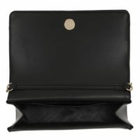 شنطه لوف Love moschino