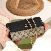 شنطة قوتشي راقية اسود