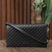 شنطه قوتشي اسود صغير