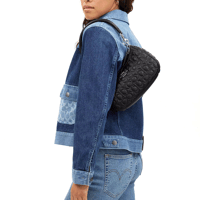 شنطة كوتش تيري سوداء C