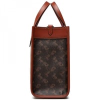 شنطة يد من كوتش لون بني