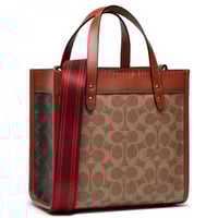 شنطة يد من كوتش لون بني