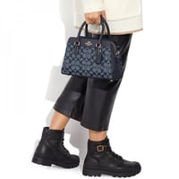 شنطة كوتش ميني دارسي زرقاء