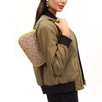 شنطة كوتش تيري أصفر