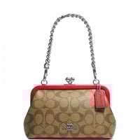 شنطة كوتش نورا لون بني