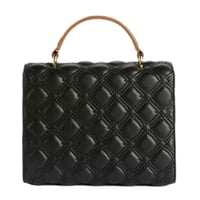 شنطة الفيرو ماتيلاسي مع حزام كتف أسود