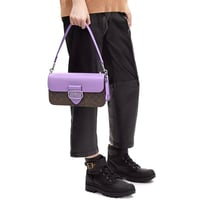 شنطة كوتش مورجان وردي