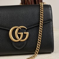 شنطة قوتشي كتف راقية اسود