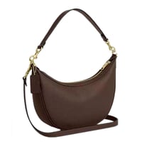 شنطه كوتش مميزه برغندي